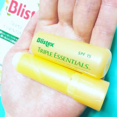 Blistex トリプルエッセンシャルズのクチコミ「モニター使用です。
マンダリン、パルマローザ、カモミールが香るSPF15のリップクリーム。

.....」（2枚目）