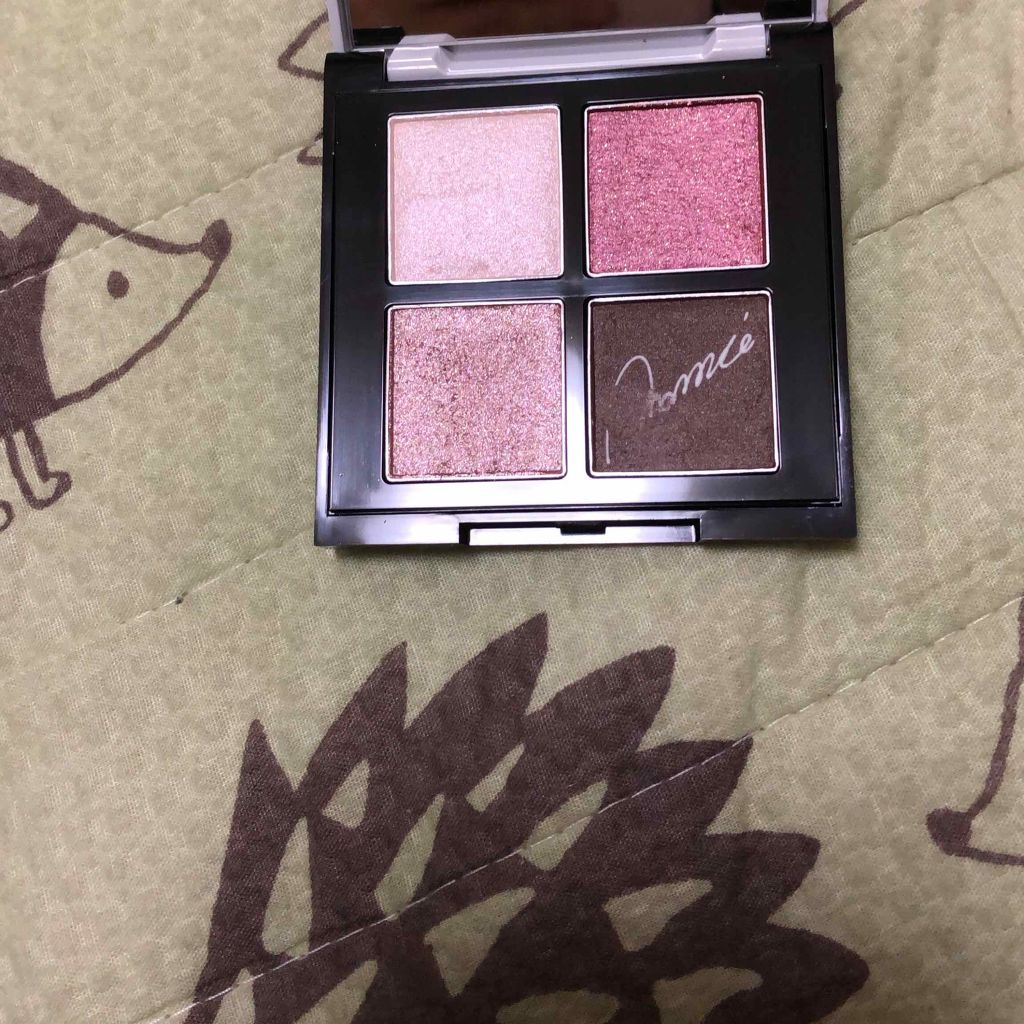 グラマラスヌード アイパレット (クリスマスコフレ 2017)/Visée/メイクアップキットを使ったクチコミ(2枚目)