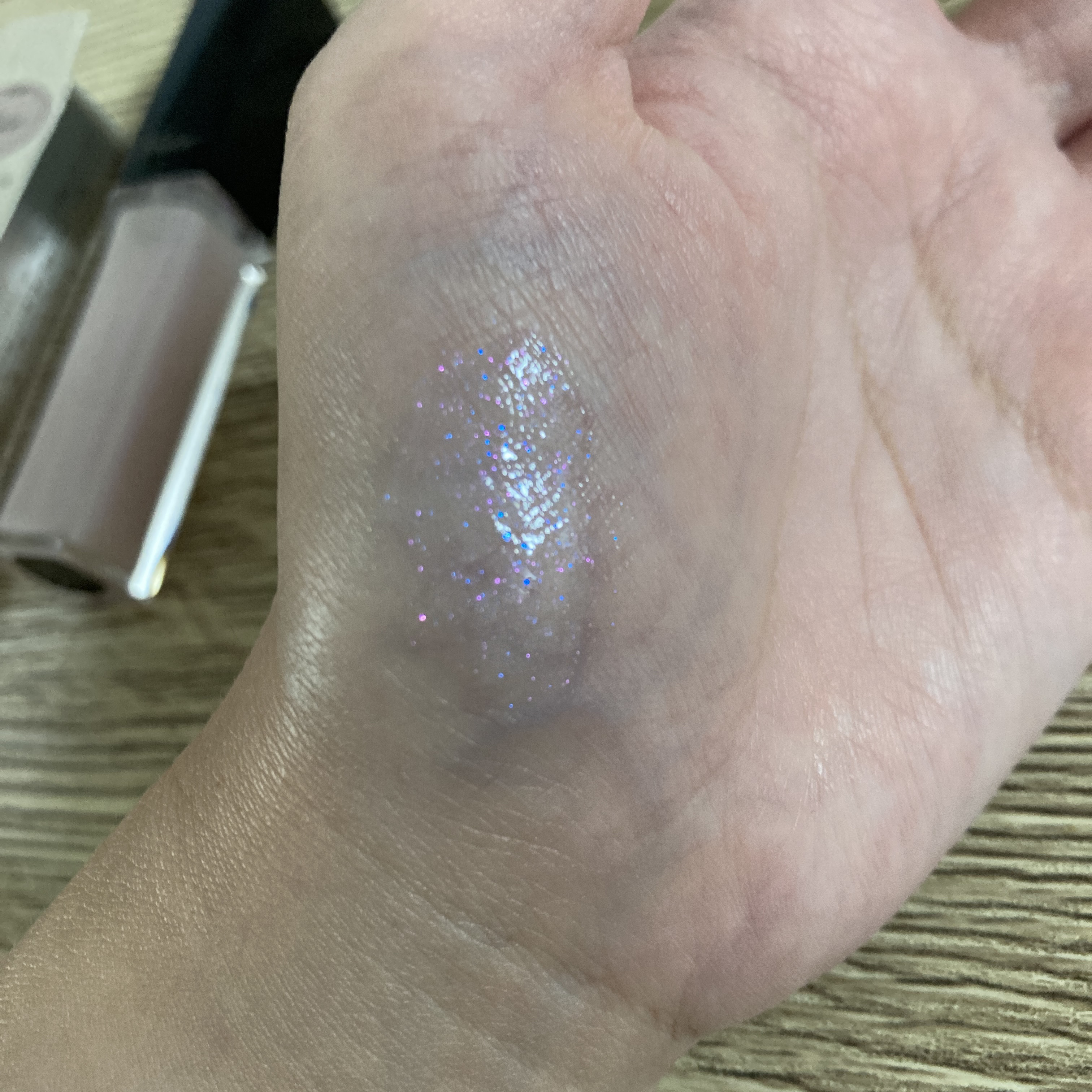 エッセンス リッププランパー SP002 オーロラピンク(限定)/Visée/リッププランパーを使ったクチコミ（2枚目）