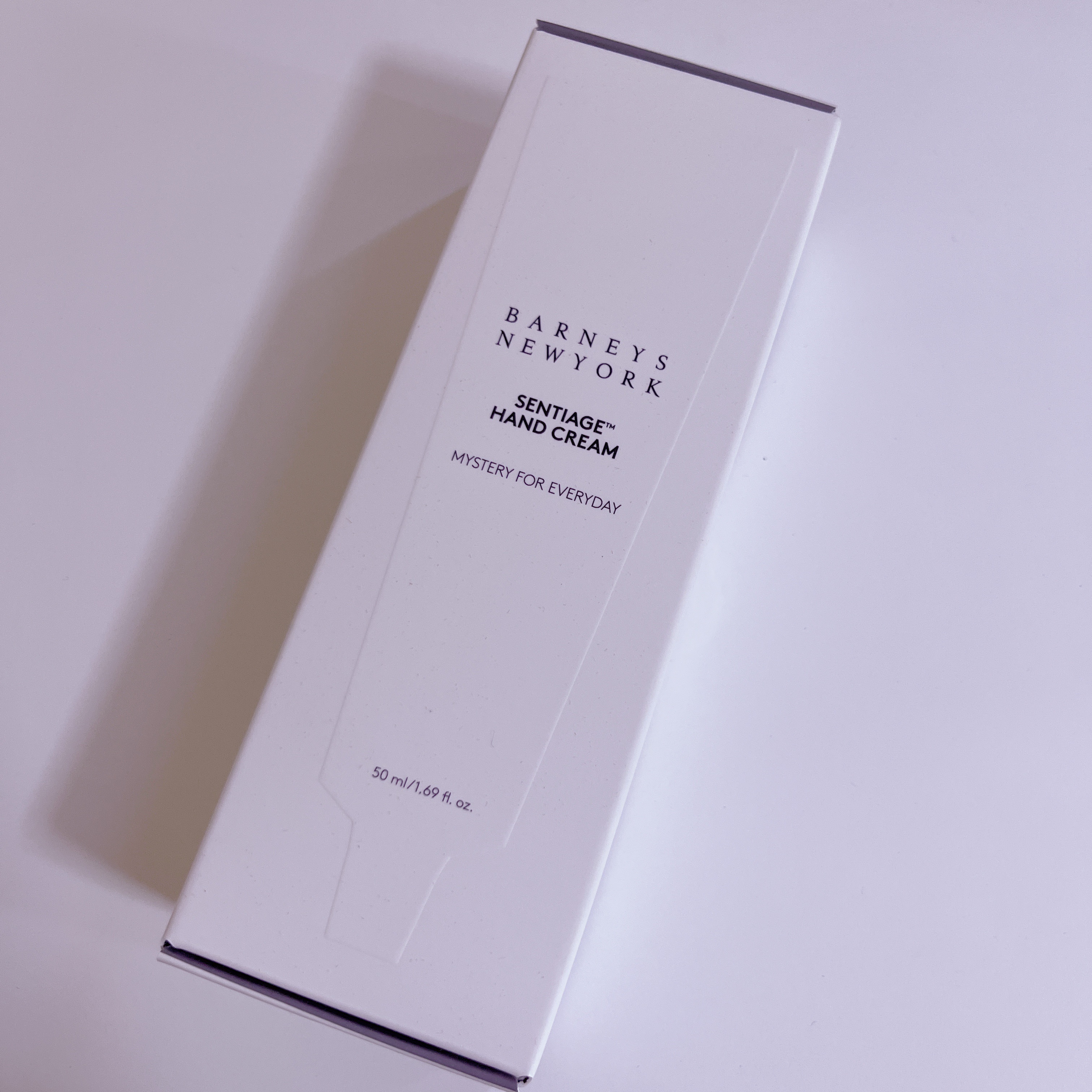 Sentiage™ ハンドクリーム ミステリー フォー エブリデイ/BARNEYS NEW YORK BEAUTY/ハンドクリームを使ったクチコミ（2枚目）