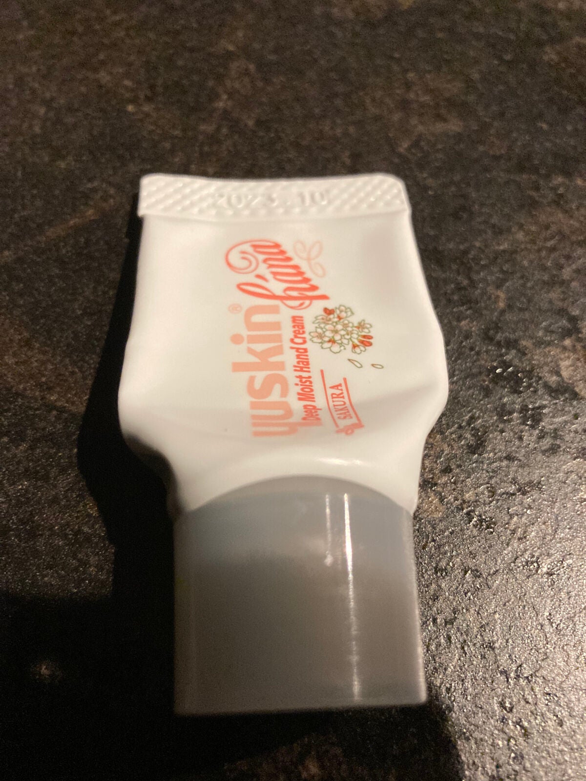 ハンドクリーム サクラ/ユースキンhana/ハンドクリームを使ったクチコミ(1枚目)