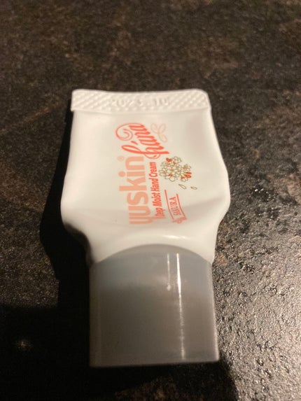 ハンドクリーム サクラ/ユースキンhana/ハンドクリームを使ったクチコミ(1枚目)