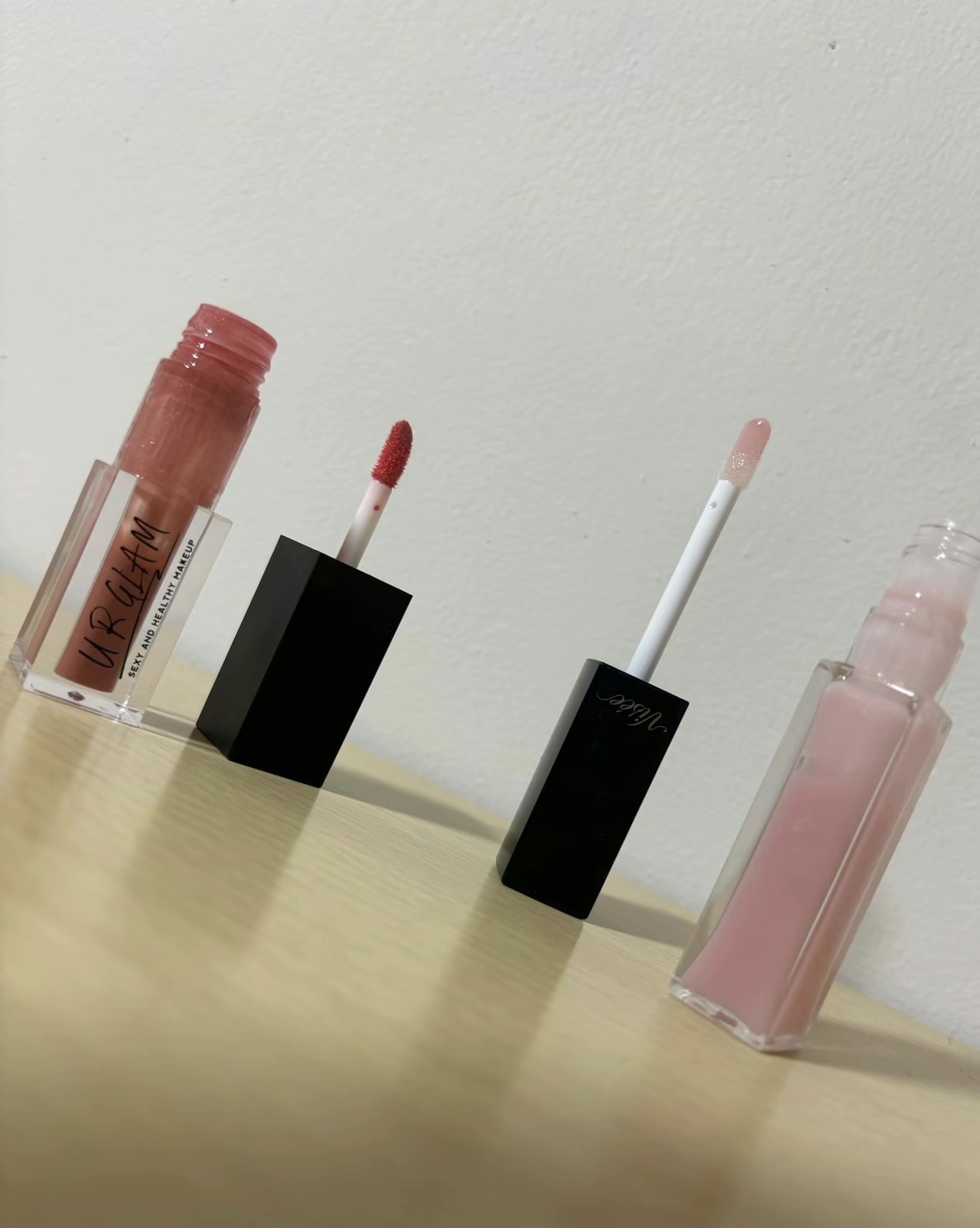 UR GLAM　LIP OIL 03 ゴールドオレンジ/U R GLAM/リップグロスを使ったクチコミ（1枚目）