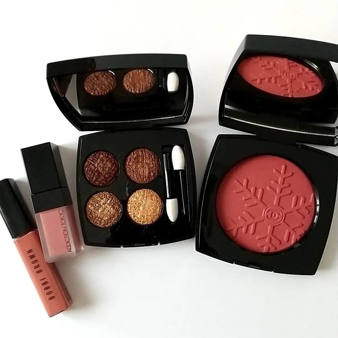 ホリデー アディクション サイレント ウィッシュⅠ/ADDICTION/メイクアップキットを使ったクチコミ（1枚目）