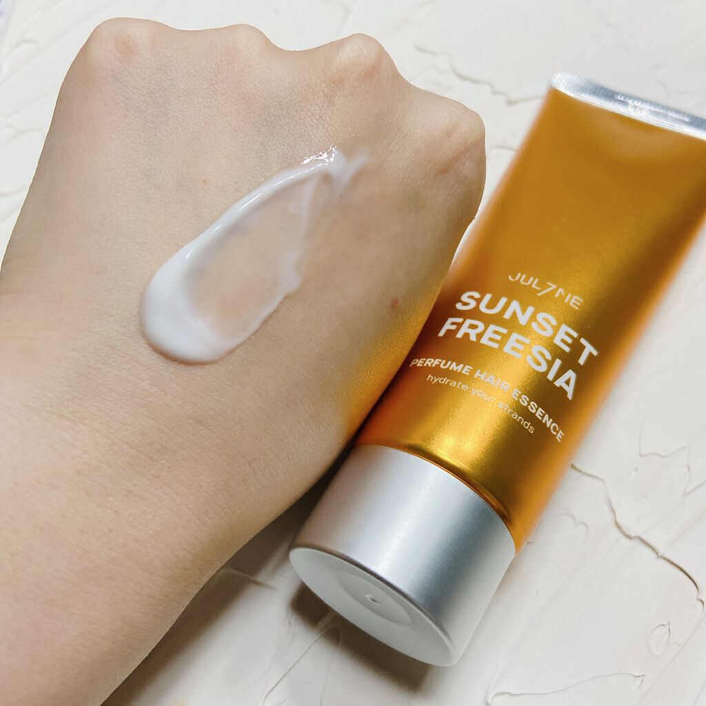 パフュームリカバリーヘアエッセンス/JUL7ME/ヘアオイルを使ったクチコミ（3枚目）