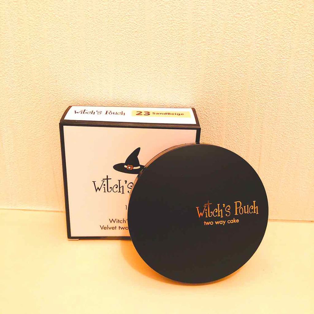 ベルベットトゥーウェイケーキ/Witch's Pouch/プレストパウダーを使ったクチコミ（2枚目）
