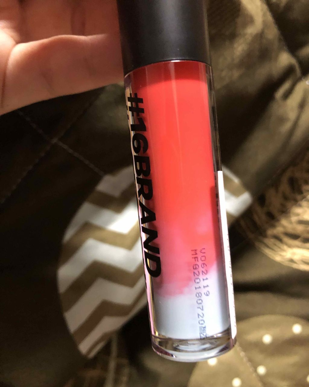 COLORRULEZ/16BRAND/リップグロスを使ったクチコミ(2枚目)