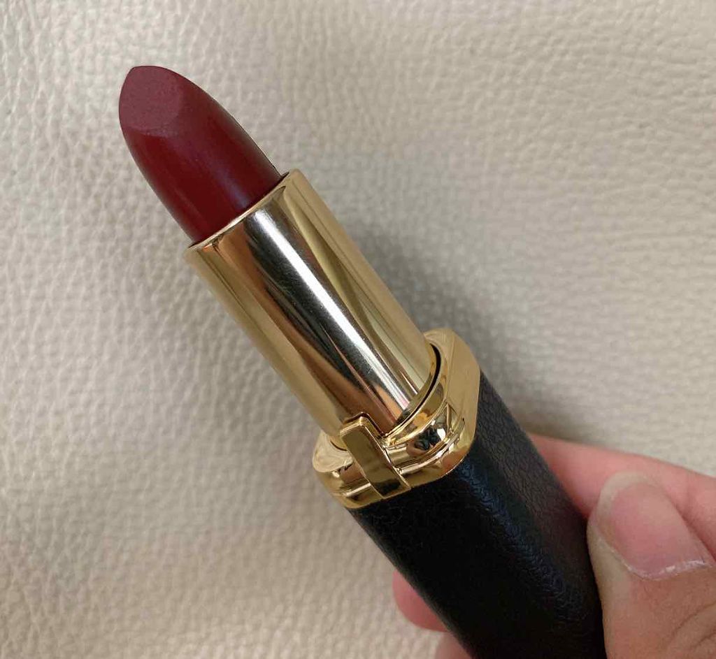 カラーリッシュモイストマットN/ロレアル パリ/口紅を使ったクチコミ（2枚目）