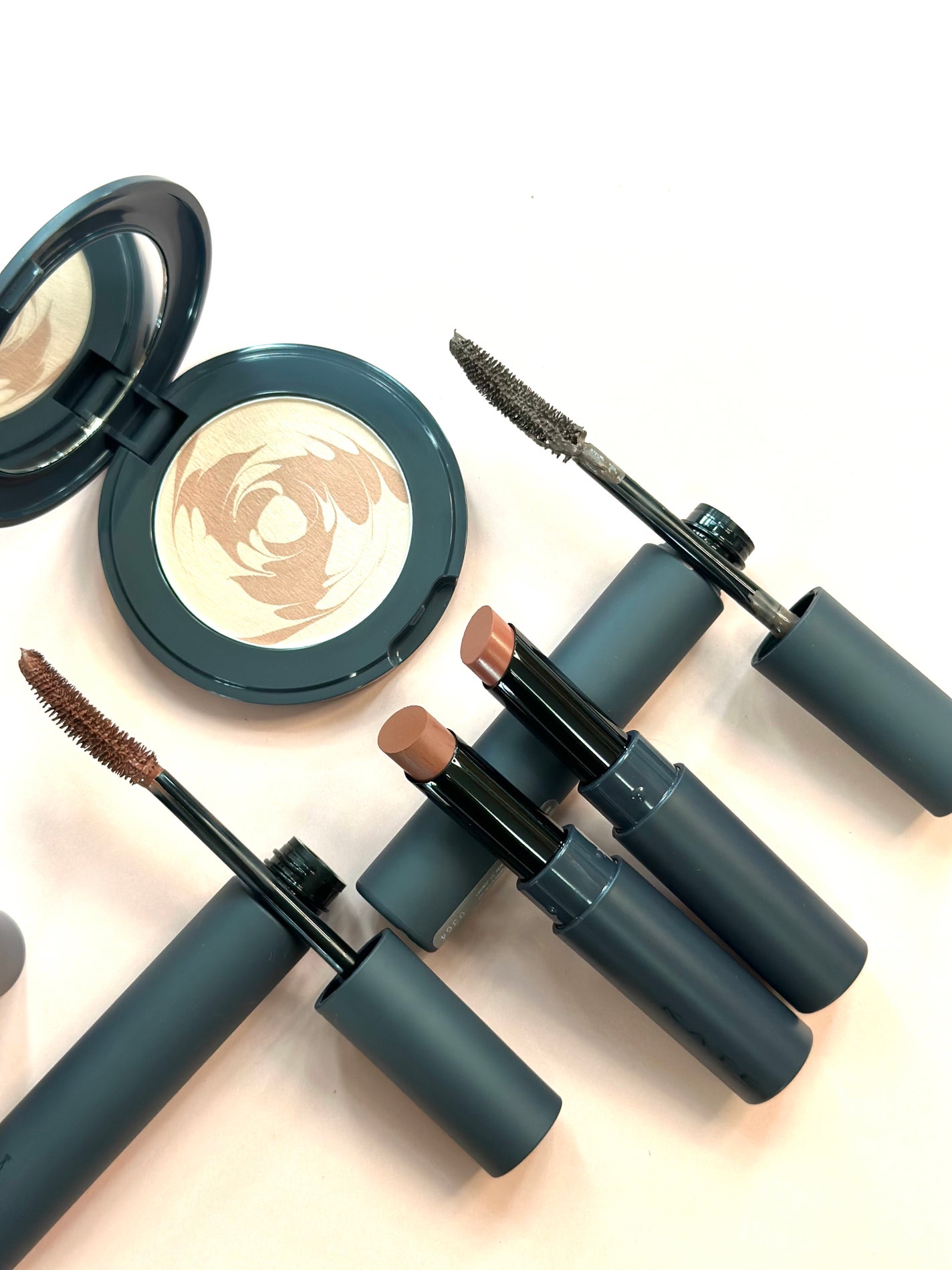 マットフローティングマスカラ/KATE/マスカラを使ったクチコミ(2枚目)