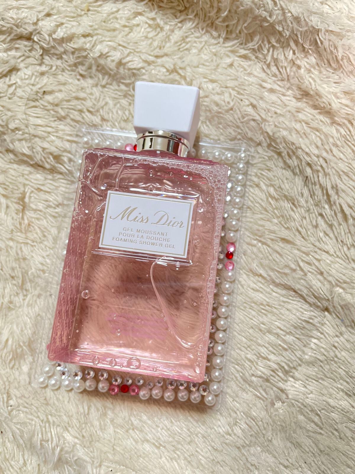 豆腐メンタルこむぎ on LIPS 「#MissDior#シャワージェル#比較してみた#LUSH#正..」(4枚目)