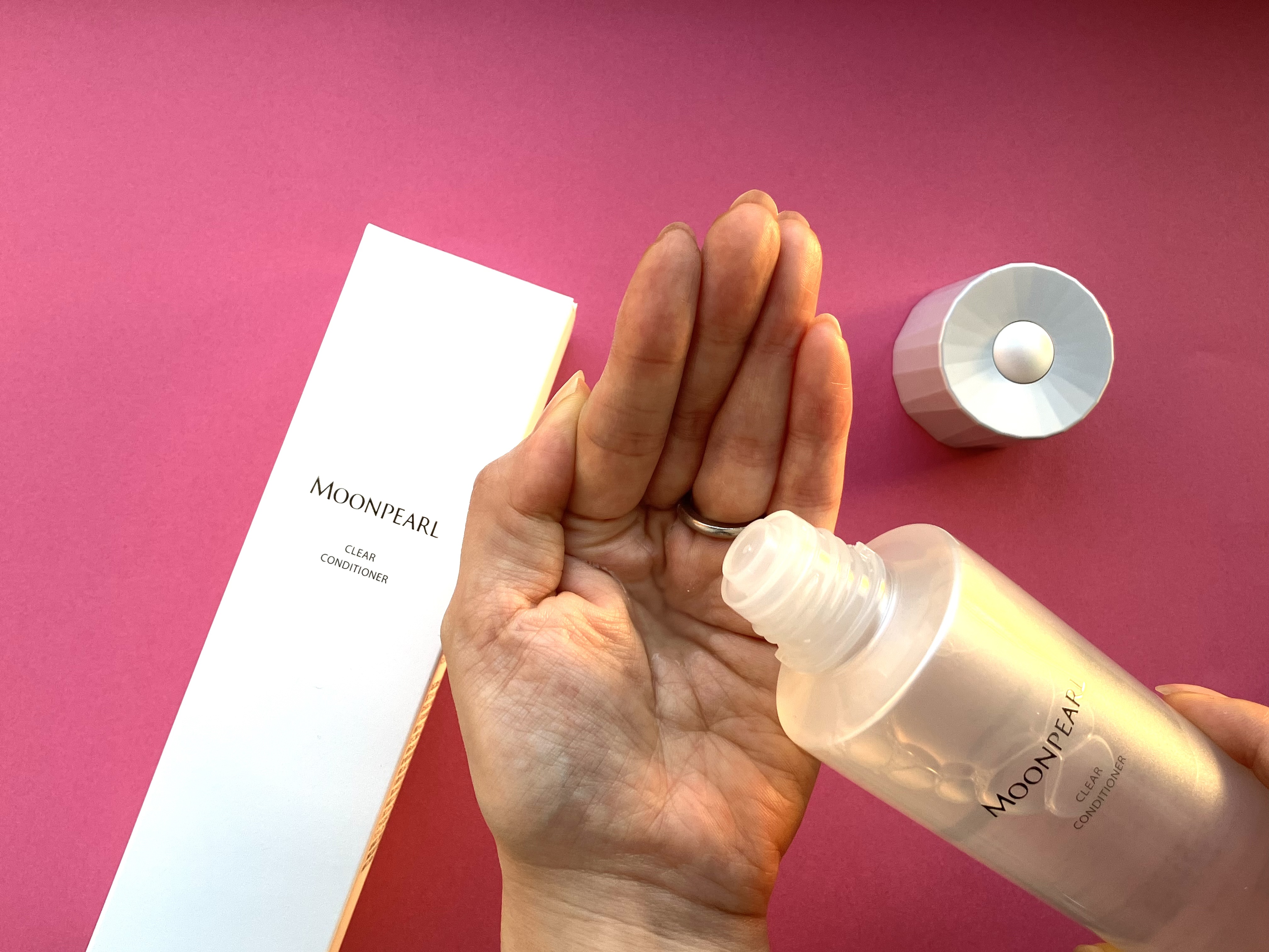 🦪💕
✼•• 🫧7月にリニューアル発売🫧••✼

✼•• ┈┈••✼••┈┈••✼••┈┈••✼••┈┈••✼

ミキモトコスメティック
ムーンパール クリアコンディショナー

✼•• ┈┈••✼••┈┈••✼••┈┈••✼••┈┈