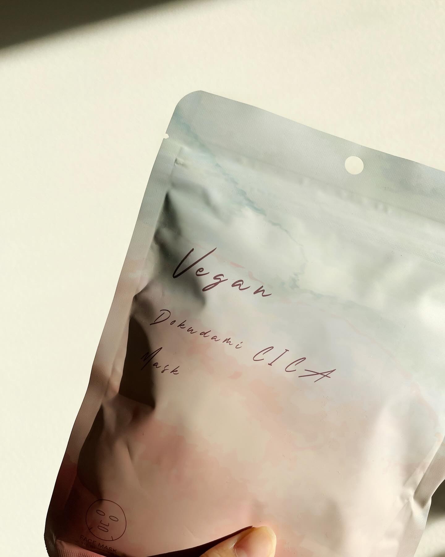 ユーガ ヴィーガン ドクダミシカ マスク/ユーガ/シートマスク・パックを使ったクチコミ（3枚目）