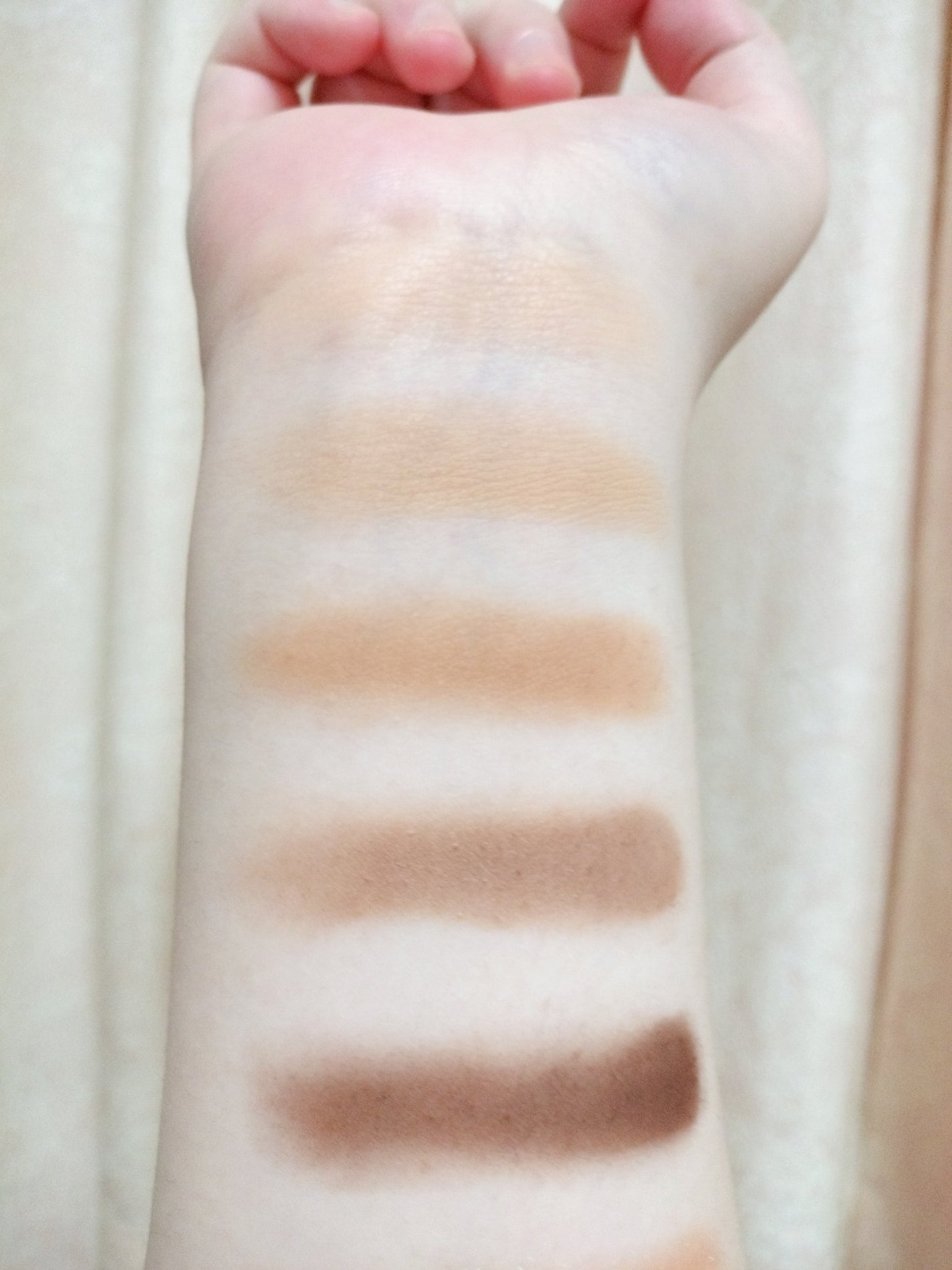 ソフトブラーリングアイパレット/wakemake/アイシャドウパレットを使ったクチコミ(5枚目)