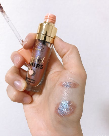 クリスタルホイップス ロングウェアリング シマ—リング アイシャドウ/Too Faced/リキッドアイシャドウを使ったクチコミ(2枚目)