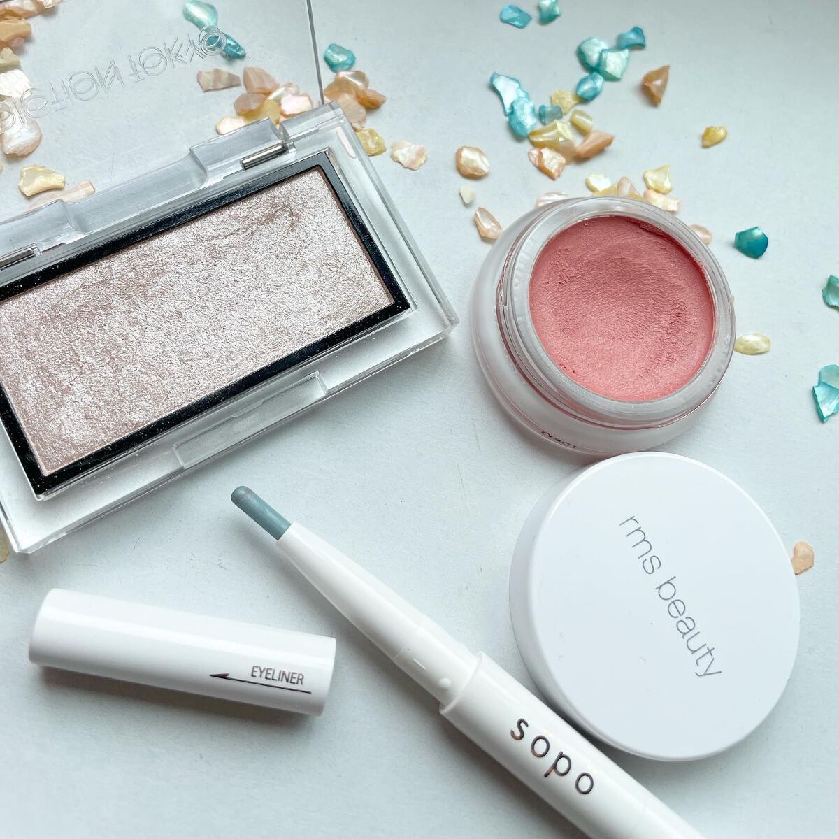 ニュアンス アイシャドウ d09 Sunanoshiro〈砂の城〉/OSAJI/単色アイシャドウを使ったクチコミ（3枚目）