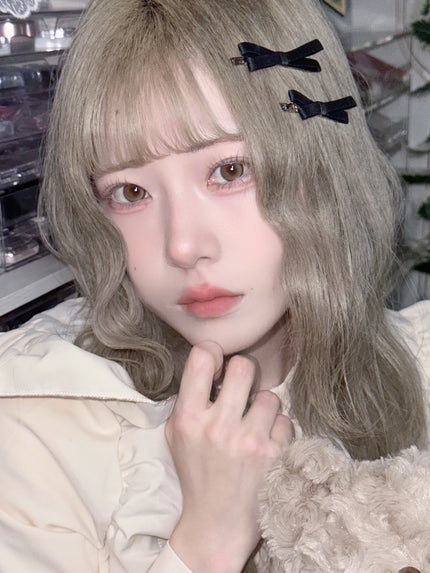 Gemhour lens ヘカテのクチコミ「〘 カフェイン中毒メイク 〙
「ローズやベージュを貴重とした秋冬シックなコンセプトのメイ.....」(2枚目)