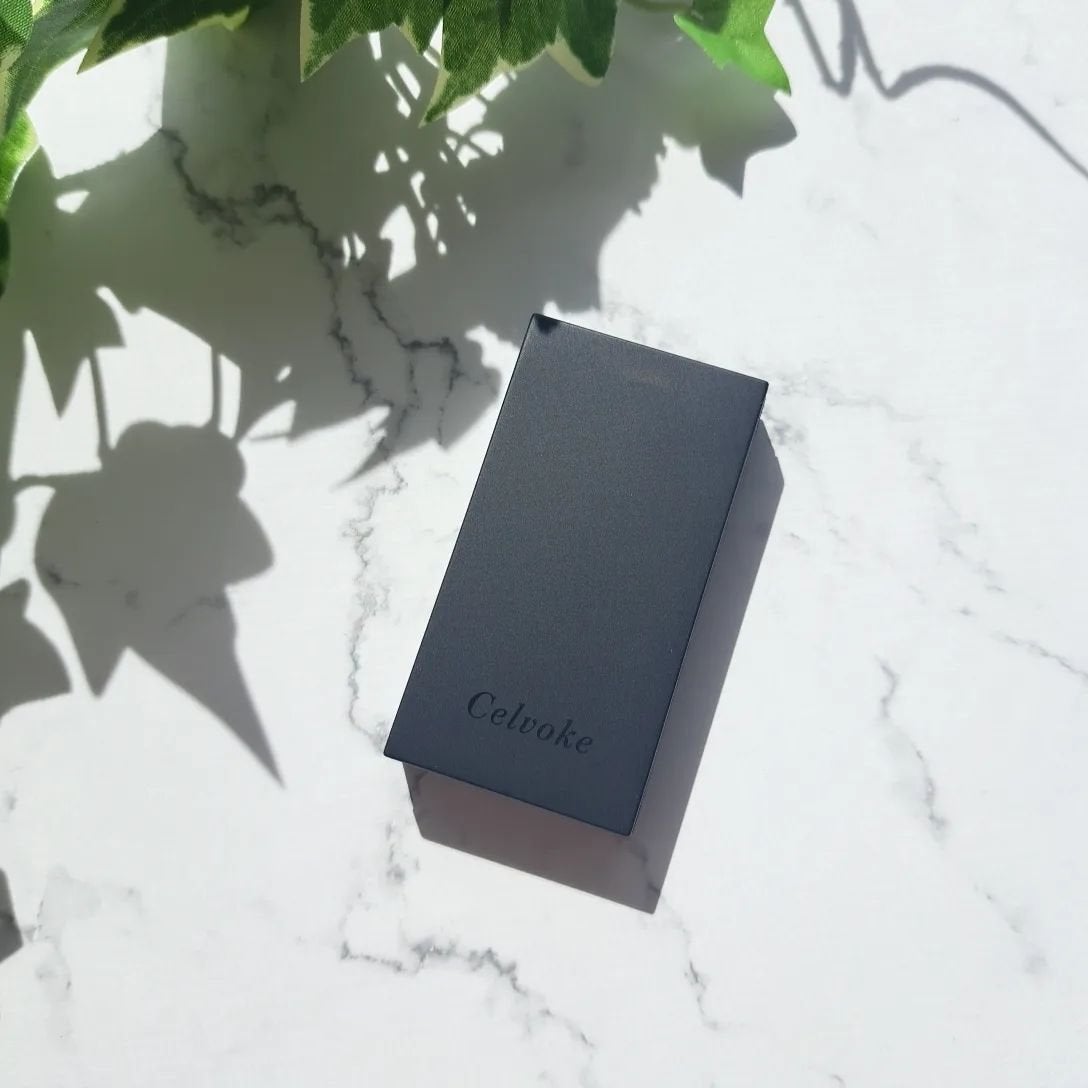 セルヴォーク インディケイトアイブロウパウダー/Celvoke/パウダーアイブロウを使ったクチコミ(2枚目)