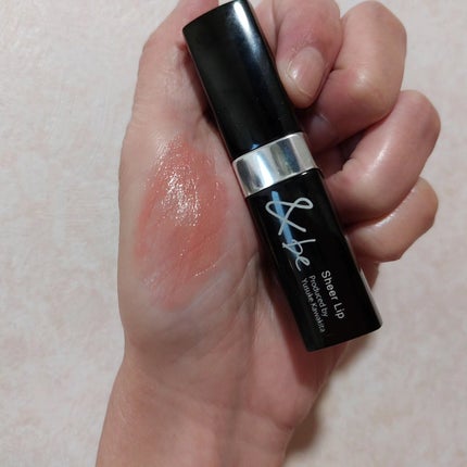 &be &be シアーリップのクチコミ「ネイキッドピンク
なめらかな塗り心地でむっちりとした仕上がりに。
シアーだけど、私は唇にの.....」(1枚目)