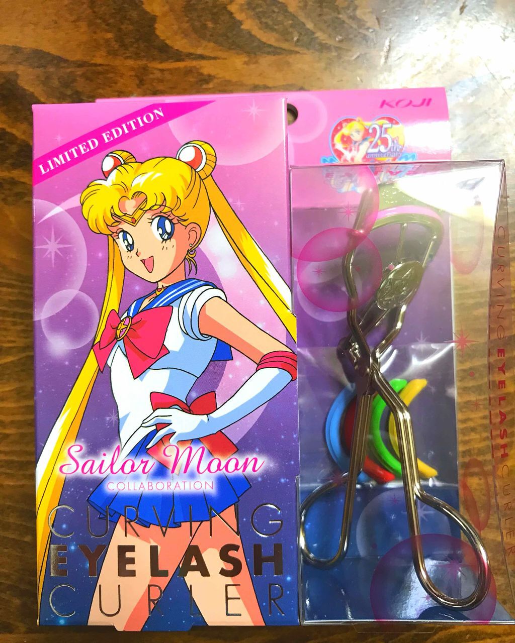 カービングアイラッシュカーラー セーラームーン/コージー/ビューラーを使ったクチコミ(1枚目)