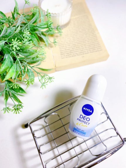 日高 on LIPS 「今までの青のパッケージから、清潔感のある白に変わってるんです。..」(6枚目)