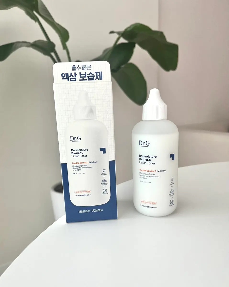 Dr.G 
ザモイスチャーバリアDリキッドトナー
乳白色の保湿感のあるトナー🌿

パンテノール、セラミド、プロビタミンD配合で肌バリアを高める効果が◎

小児科テストをクリアしており、0歳から安心して使えます☺️ #韓国スキンケア 韓国コ