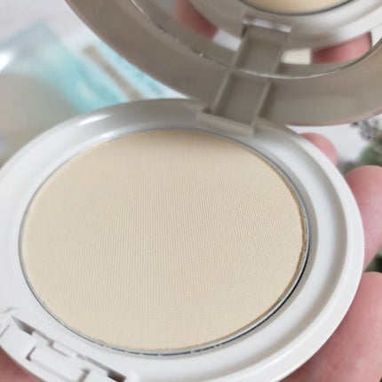 エッセンスパウダー /セラフォア/プレストパウダーを使ったクチコミ(6枚目)