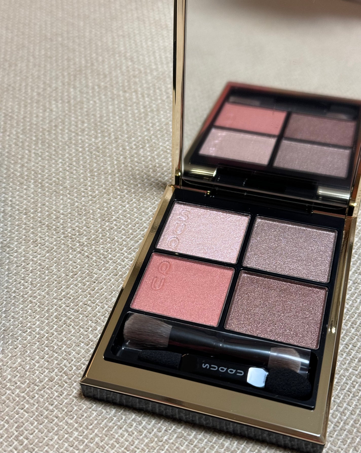 ganbii on LIPS ãSUQQUã®çè±ð¹åããŠã®SUQQUïŒã€ãšãã§ãããé¡è²ãæªã..ãïŒ1æç®ïŒ