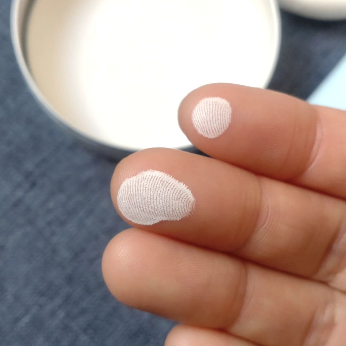 すっぴん ホワイトニングパウダーA/クラブ/プレストパウダーを使ったクチコミ(6枚目)