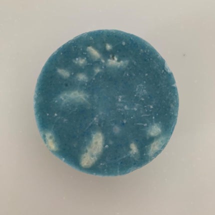 青い富士山チョコクランチ/富士山プロダクト/食品を使ったクチコミ(4枚目)