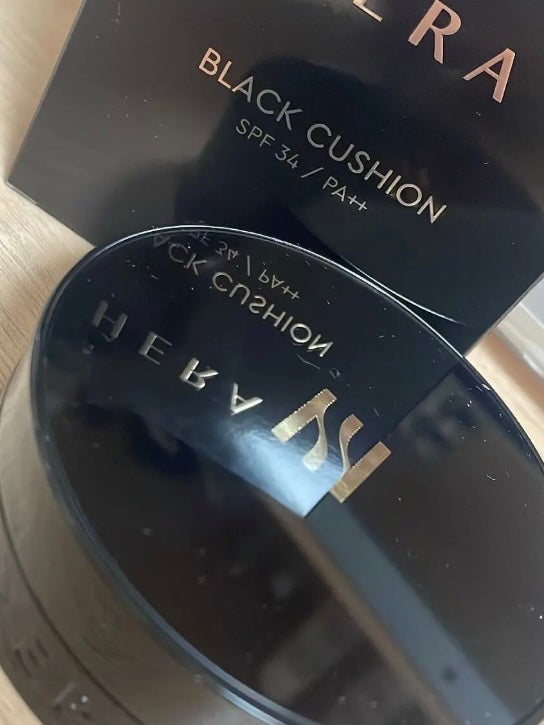 ブラック クッション/HERA/クッションファンデーションを使ったクチコミ(3枚目)