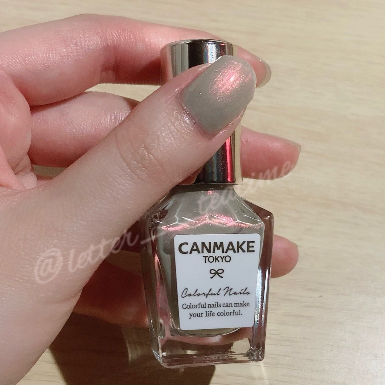 カラフルネイルズ/キャンメイク/マニキュアを使ったクチコミ(2枚目)