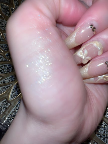 シアー グリッターアイズ/KiSS/単色アイシャドウを使ったクチコミ(2枚目)