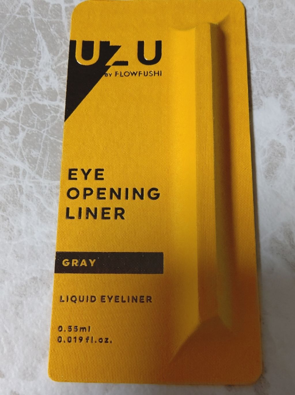 EYE OPENING LINER/UZU BY FLOWFUSHI/リキッドアイライナーを使ったクチコミ（1枚目）