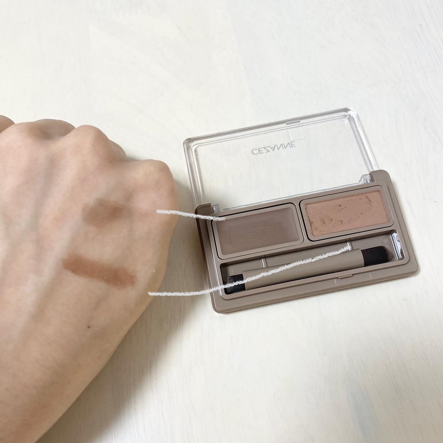 アイブロウワックス&パウダー/CEZANNE/アイブロウを使ったクチコミ(3枚目)