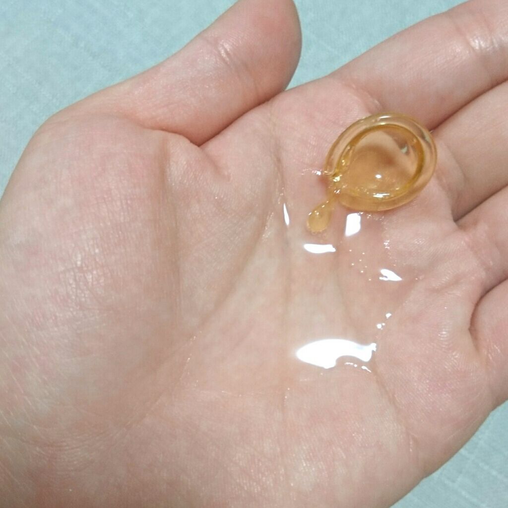 シャイニーゴールドヘアオイル/ダヴ/ヘアオイルを使ったクチコミ(3枚目)