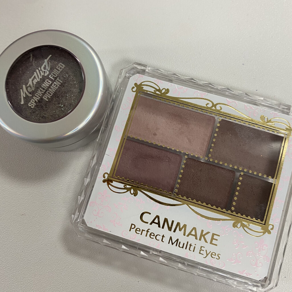 Metallist Sparkling Foiled Pigment 04/touch in SOL /単色アイシャドウを使ったクチコミ（2枚目）