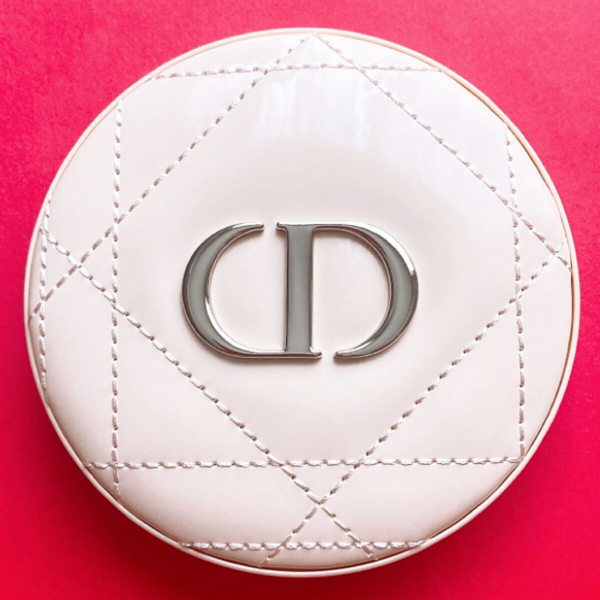 ディオールスキン フォーエヴァー クチュール ルミナイザー 002 ピンク リビエラ〈ディオリビエラ エディション〉/Dior/プレストパウダーを使ったクチコミ（2枚目）