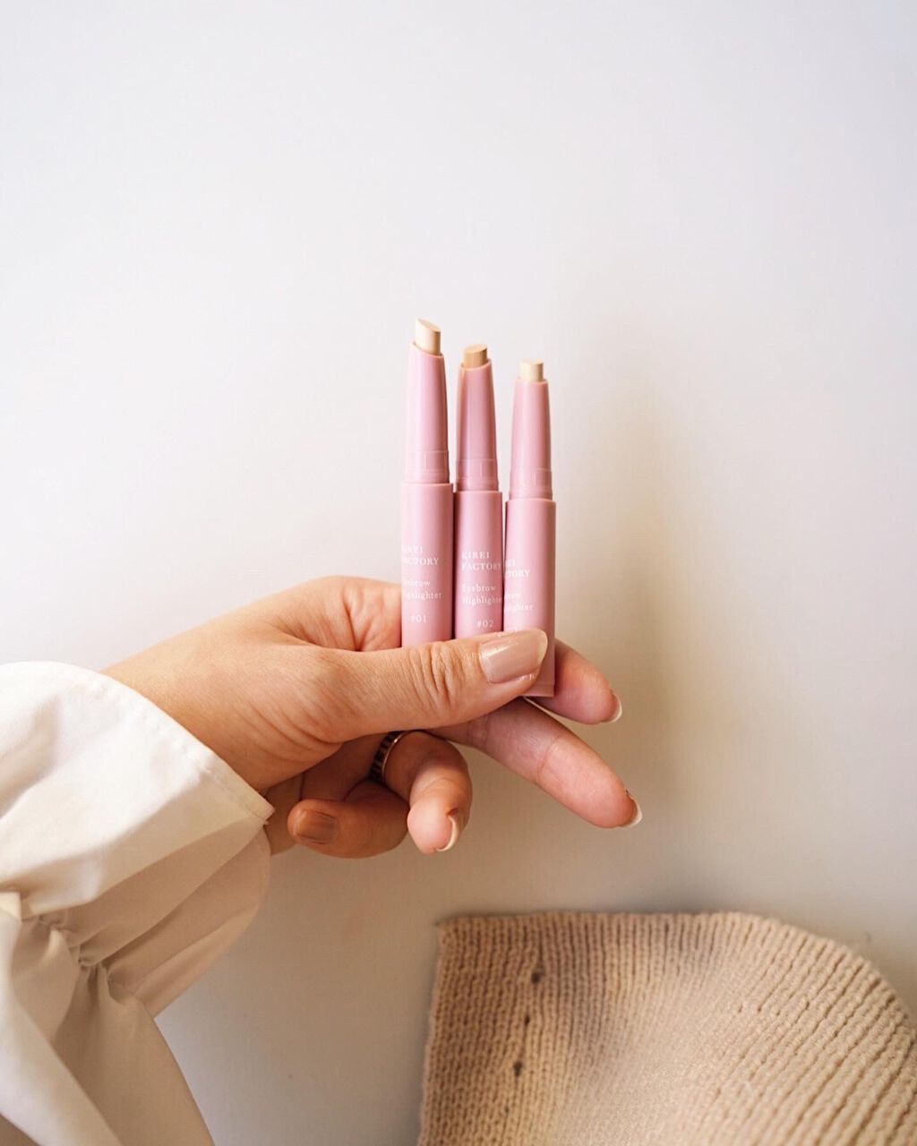 アイブロウ ハイライター/KIREI FACTORY/スティックハイライトを使ったクチコミ（1枚目）