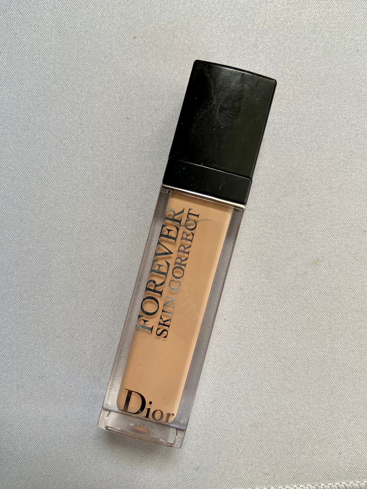 ディオールスキン フォーエヴァー フルイド グロウ/Dior/リキッドファンデーションを使ったクチコミ(1枚目)