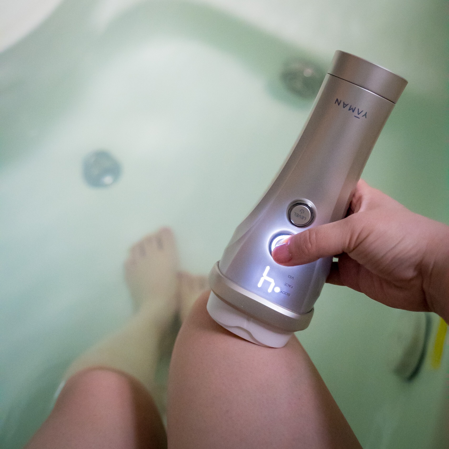 レイボーテ ヴィーナス/YA-MAN TOKYO JAPAN/家庭用脱毛器を使ったクチコミ（2枚目）