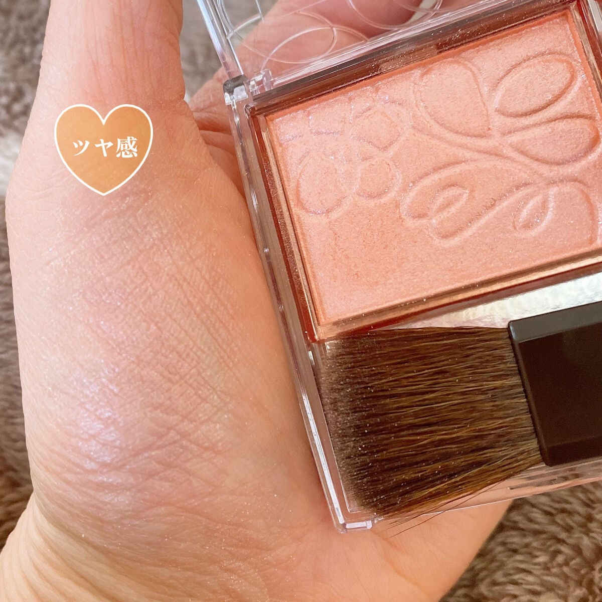 パールグロウニュアンサー/CEZANNE/パウダーハイライトを使ったクチコミ(3枚目)