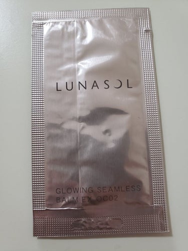 LUNASOL グロウイングウォータリーオイルリクイドのクチコミ「LUNASOL
グロウイングウォータリーオイルリクイド
02　Natural
サンプル

ルナ.....」（1枚目）