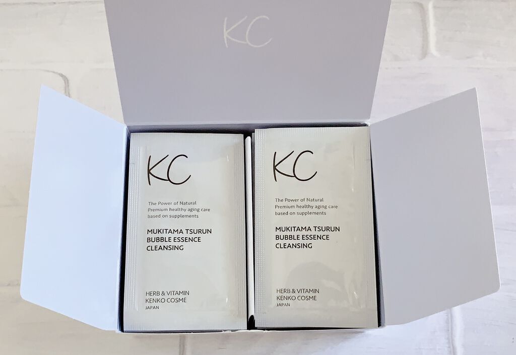 KC むきタマつるん 発泡美容液クレンジング/ハーブ健康本舗/クレンジングジェルを使ったクチコミ（3枚目）