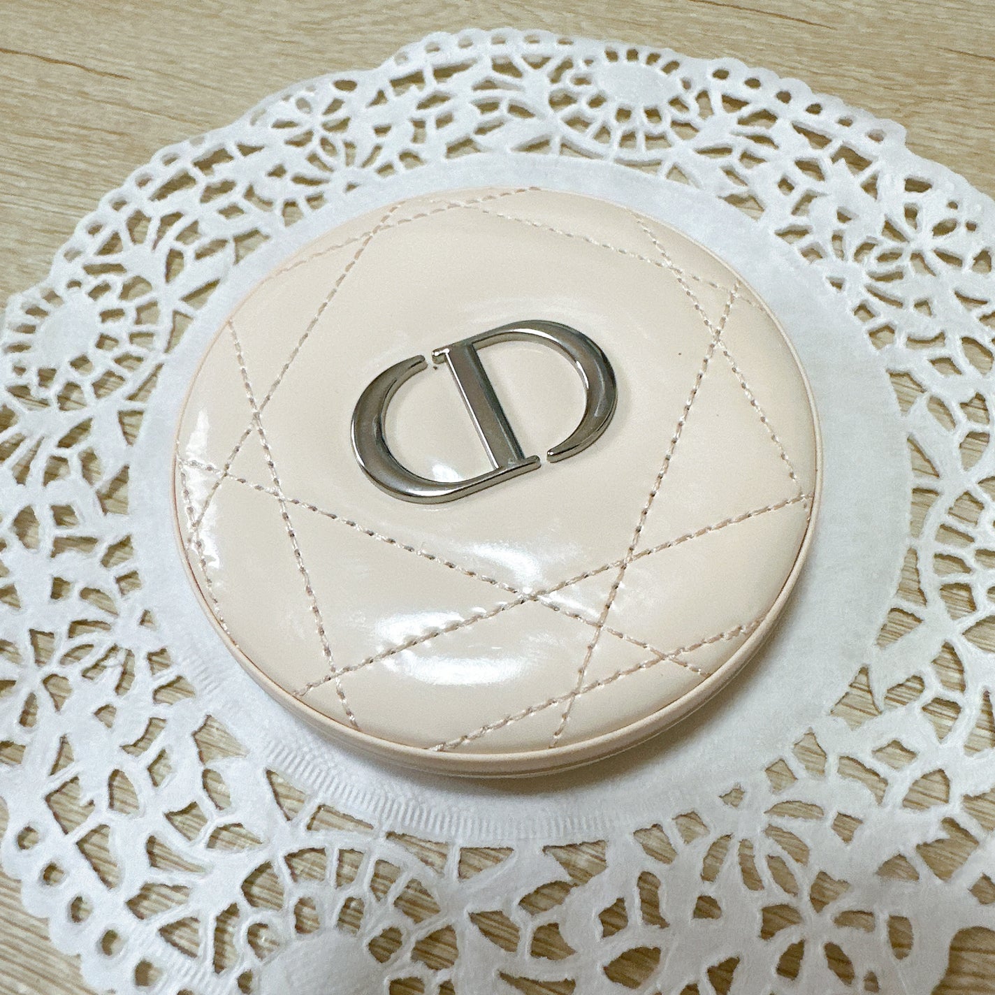 ディオールスキン フォーエヴァー クチュール ルミナイザー/Dior/プレストパウダーを使ったクチコミ(2枚目)