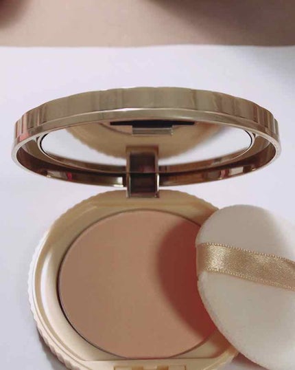 【旧品】マシュマロフィニッシュパウダー MO マットオークル/キャンメイク/プレストパウダーを使ったクチコミ(3枚目)