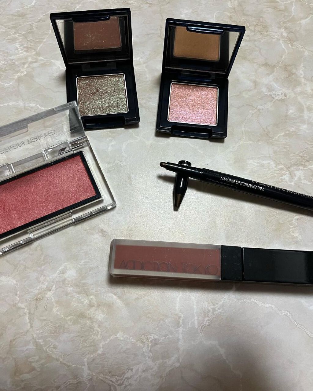 アディクション ザ ブラッシュ パール 002P Hazy Sunset/ADDICTION/パウダーチークを使ったクチコミ（1枚目）