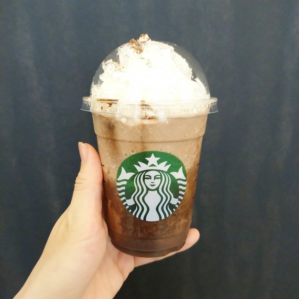 りーちゃん on LIPS 「スターバックス@starbucks_jチョコレートティーケーキ..」(1枚目)