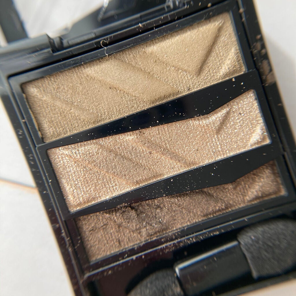 eri♡ on LIPS 「もう1色購入した、KATEのパーツリサイズシャドウ🙌🌟----..」(2枚目)