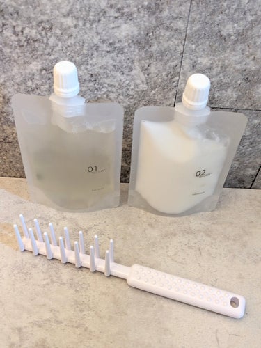 QUEEN'S BATHROOM ヘアケアトライアルセットのクチコミ「コエタスのモニターキャンペーンでもらった、クイーンズバスルームのヘアソープ、トリートメント、イ.....」（2枚目）