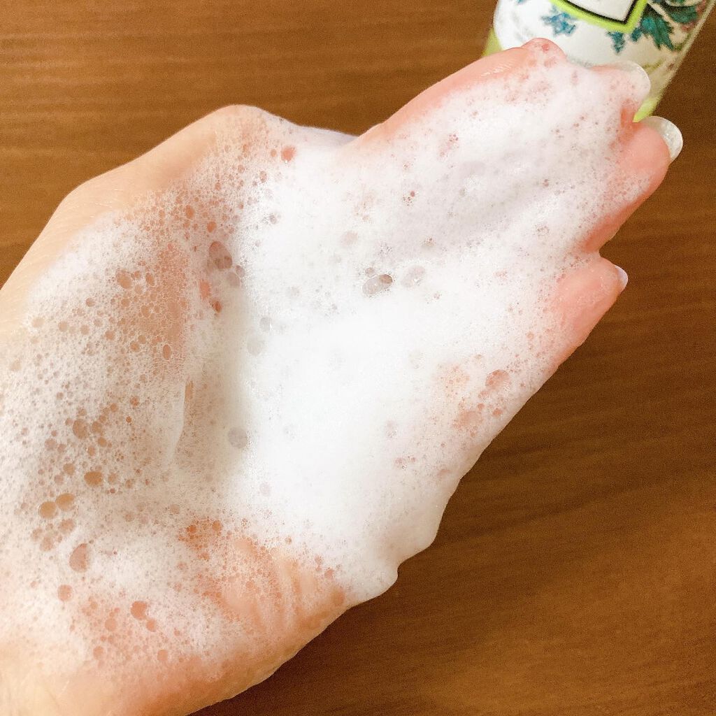 mirai☆のクチコミ「#ロクシタン 

エルバヴェール シャワージェル

3300円

めっちゃ良い香りでちょっとで.....」（2枚目）